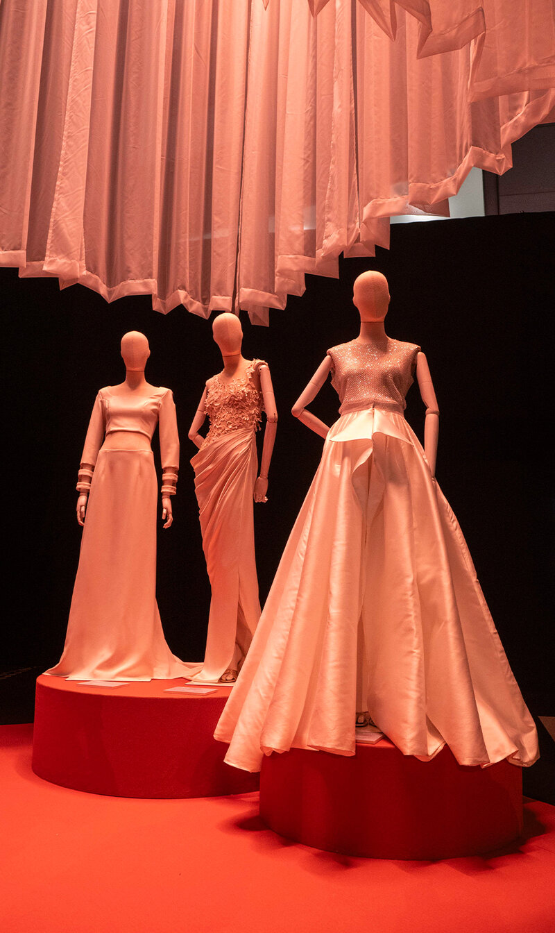 El IED Barcelona acerca la realidad virtual al sector nupcial Barcelona Bridal Fashion Week 2024