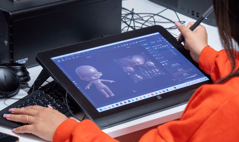 An IED Barcelona student designing with an Artist Pro 16 Gen 2 tablet from XPPen