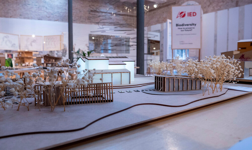 1a edición del Premio IED Enric Miralles y Benedetta Tagliabue a la Mejor Tesis de Diseño de Interiores del IED Barcelona otorgado por la Fundació Enric Miralles.